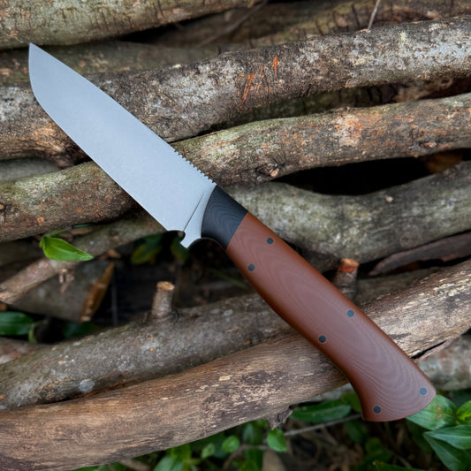 Ave'hunter 2.0- G10 handle