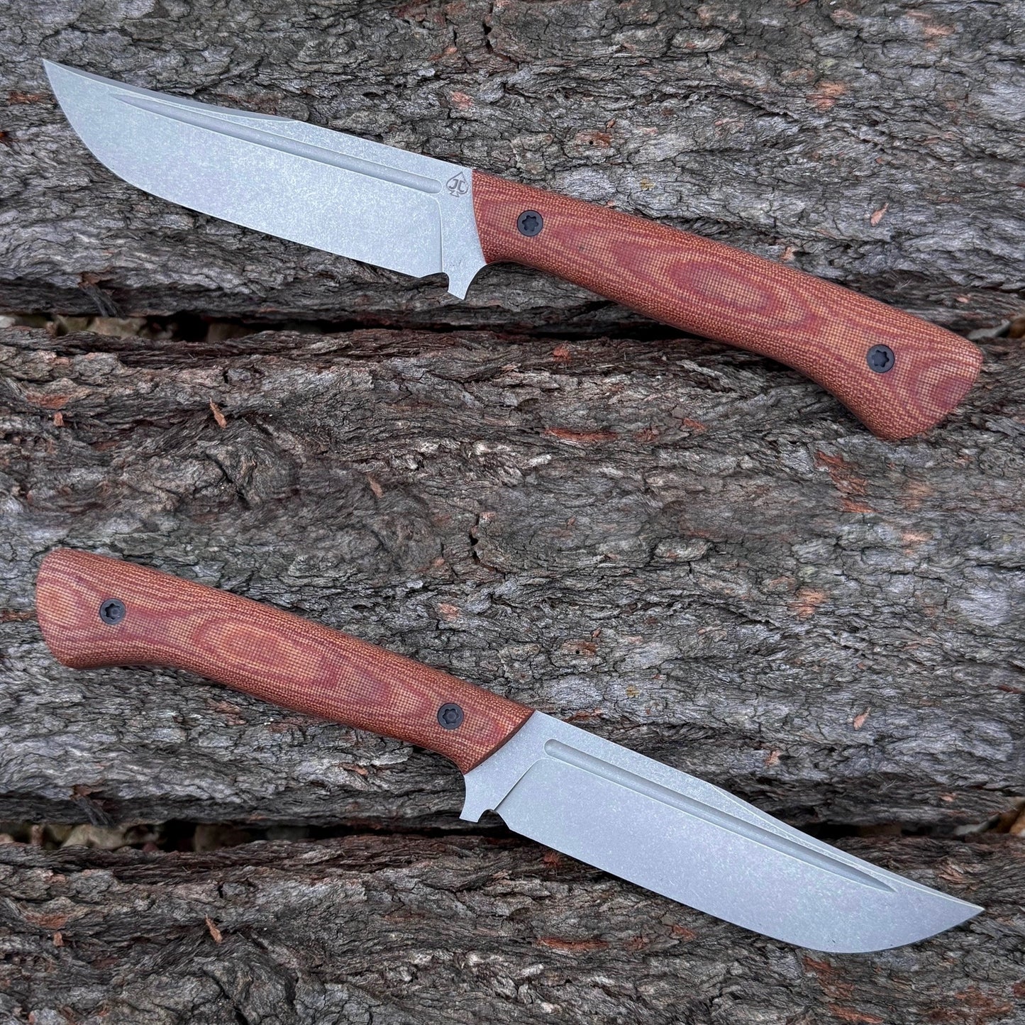 Clipped Hunter - Natural Micarta Handle